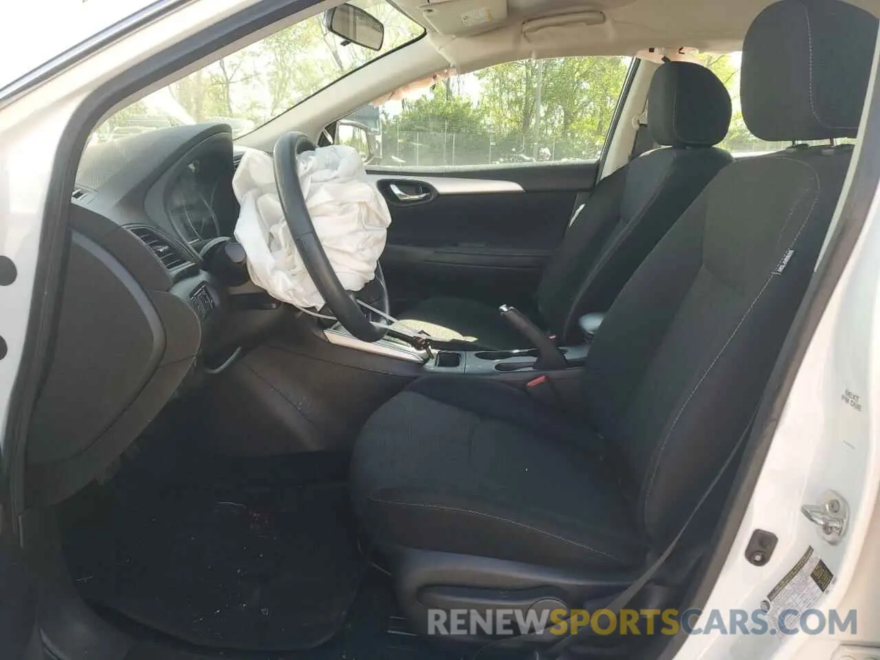 7 Photograph of a damaged car 3N1AB7AP2KY266716 NISSAN SENTRA 2019