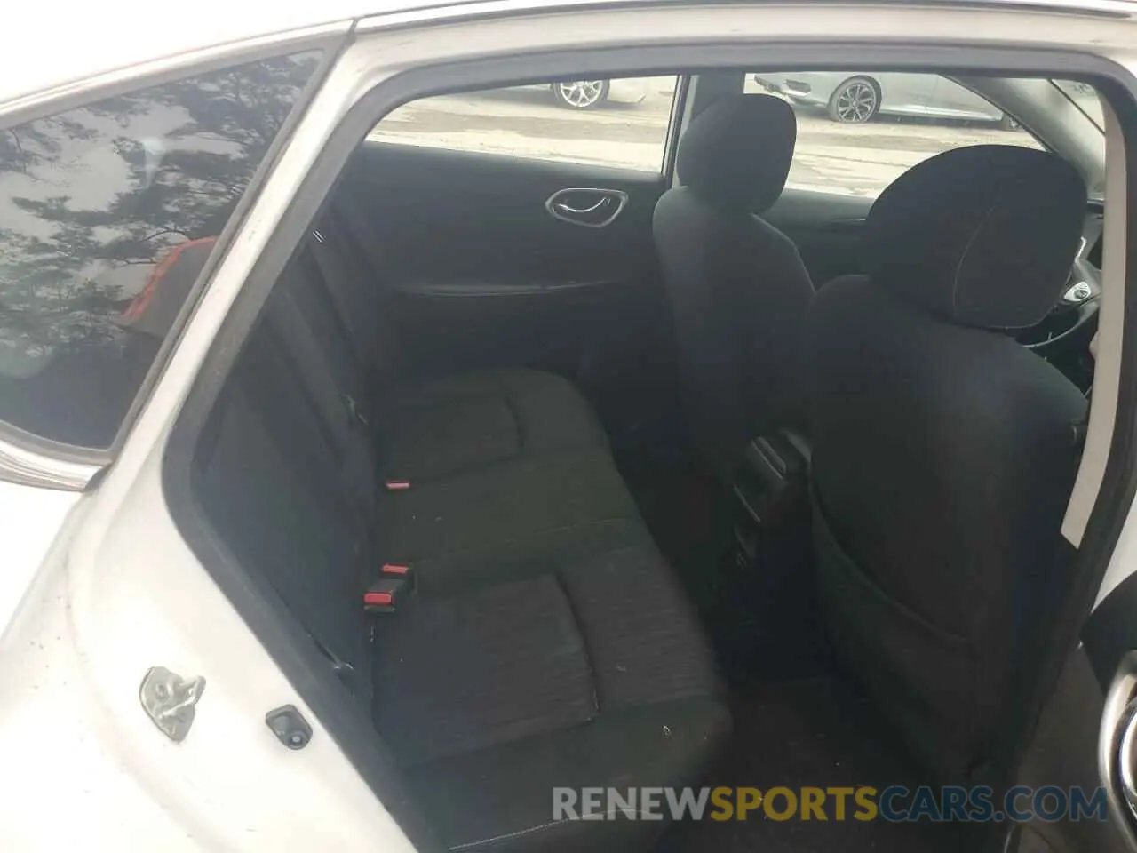11 Фотография поврежденного автомобиля 3N1AB7AP2KY278378 NISSAN SENTRA 2019