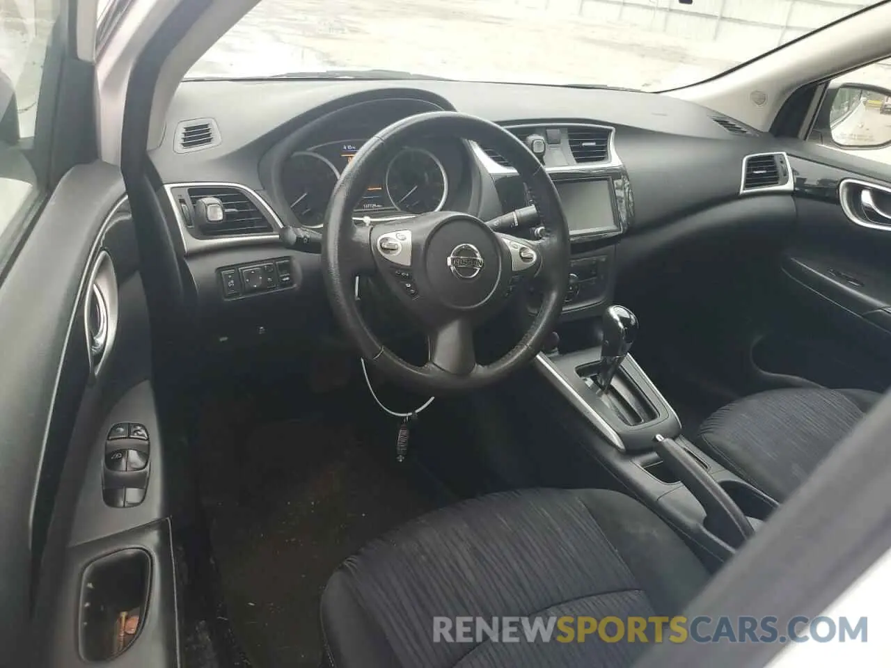 8 Фотография поврежденного автомобиля 3N1AB7AP2KY278378 NISSAN SENTRA 2019