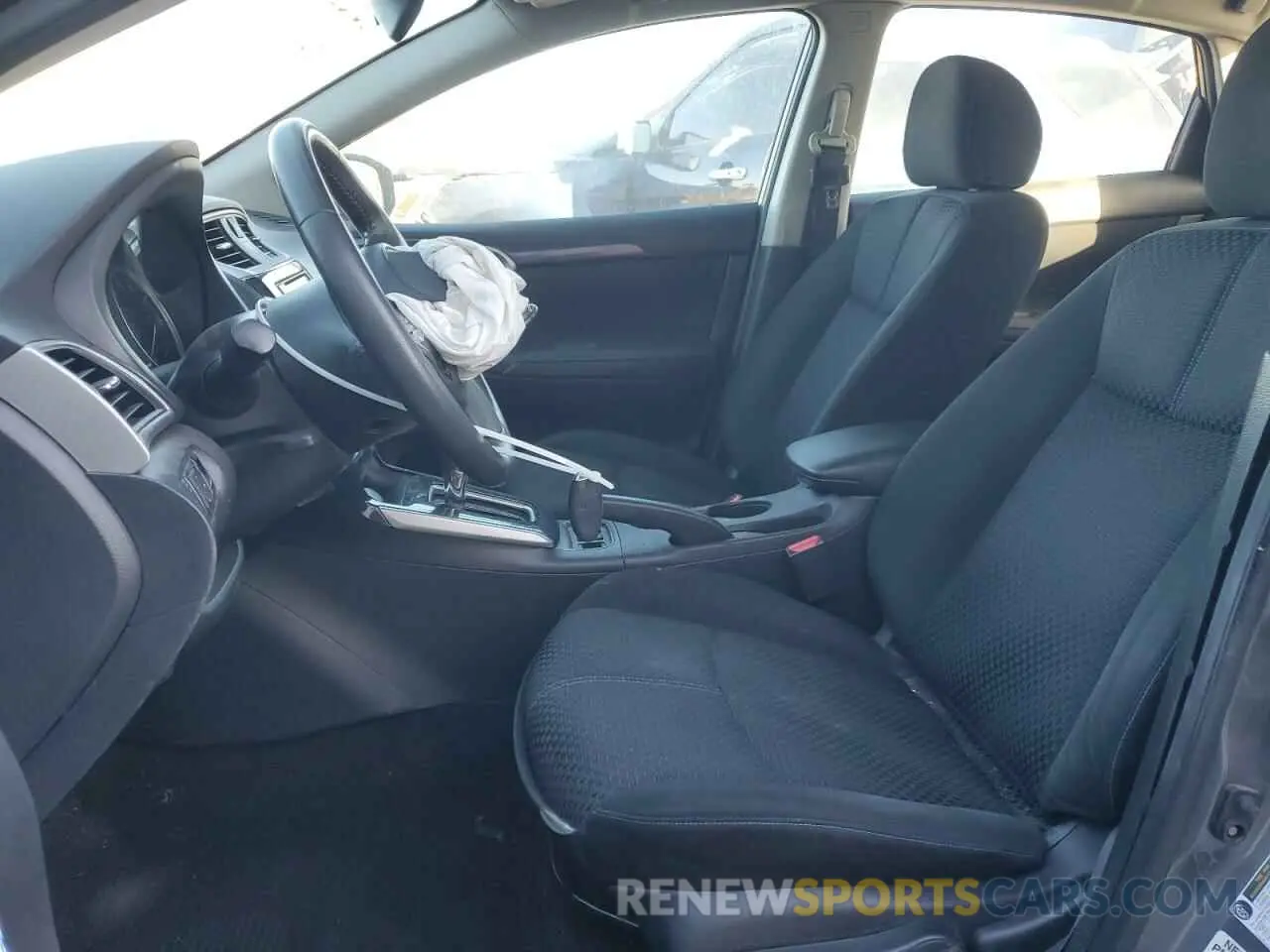 7 Photograph of a damaged car 3N1AB7AP2KY321360 NISSAN SENTRA 2019