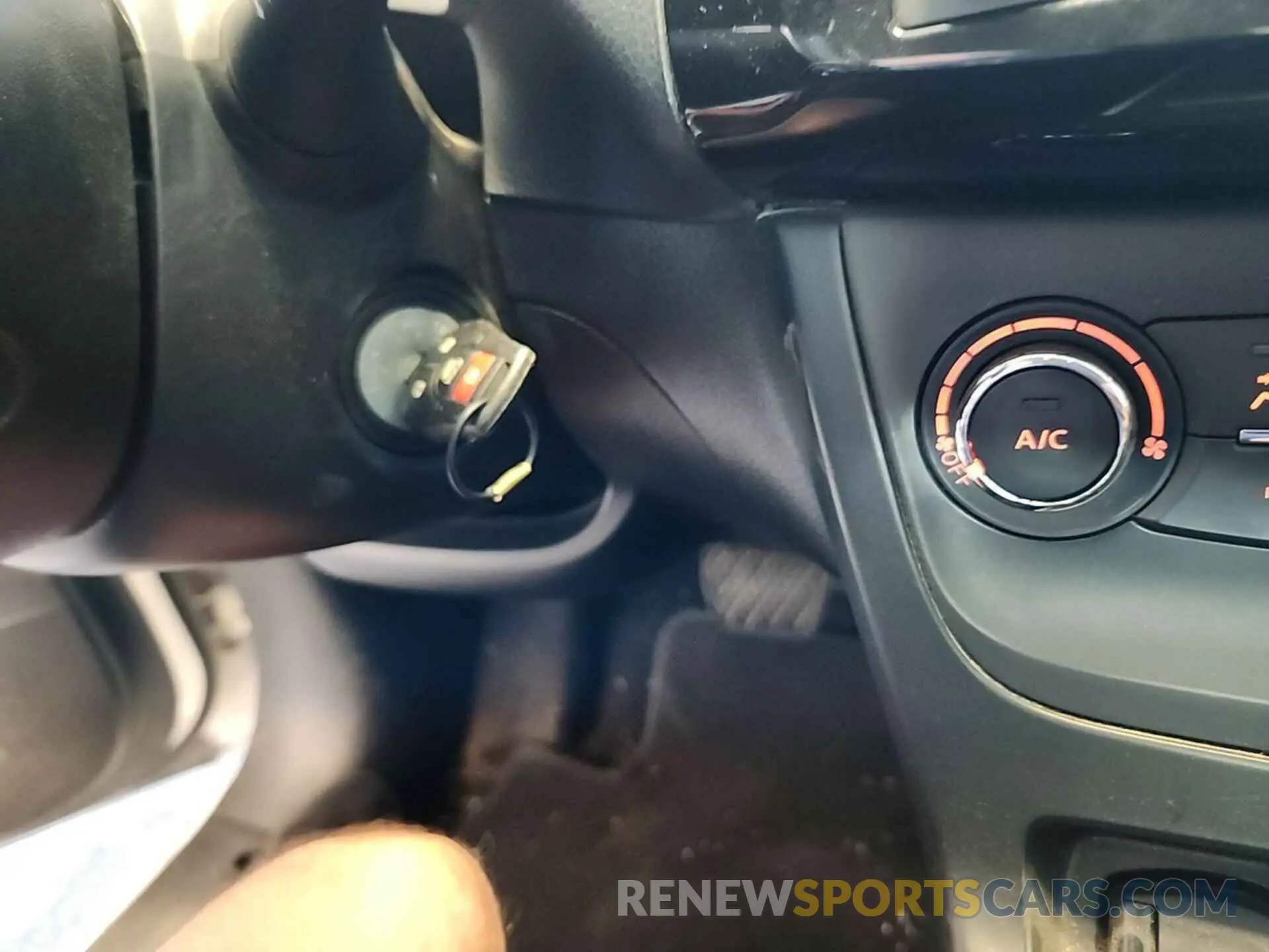 17 Фотография поврежденного автомобиля 3N1AB7AP2KY325098 NISSAN SENTRA 2019