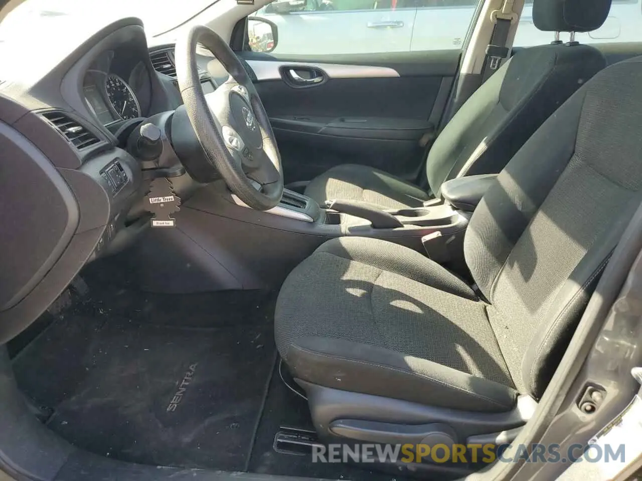7 Фотография поврежденного автомобиля 3N1AB7AP2KY329233 NISSAN SENTRA 2019