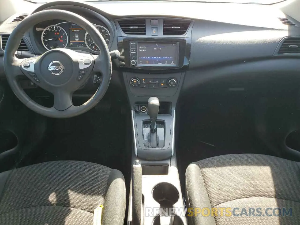 8 Фотография поврежденного автомобиля 3N1AB7AP2KY329233 NISSAN SENTRA 2019
