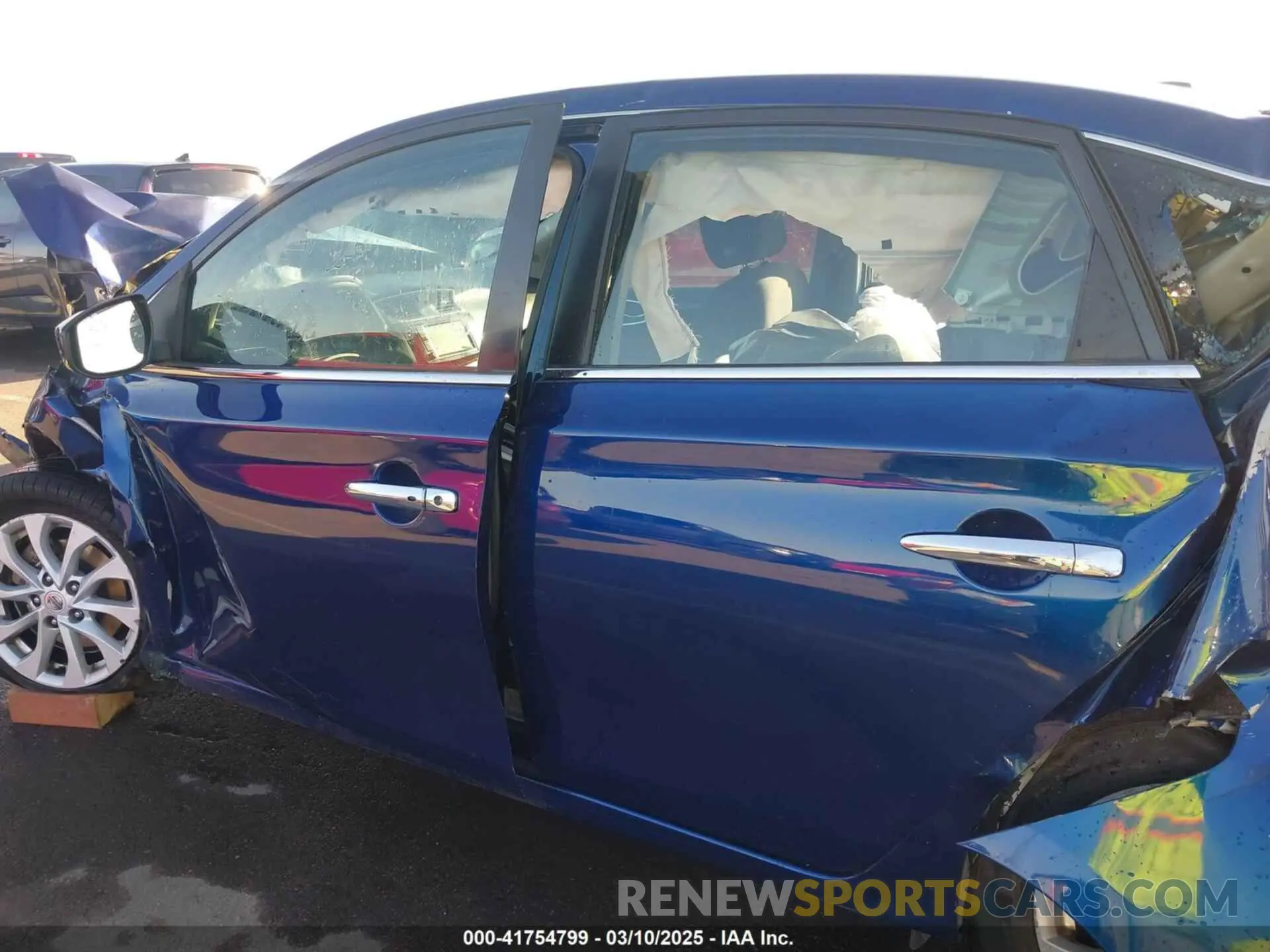 15 Фотография поврежденного автомобиля 3N1AB7AP2KY360546 NISSAN SENTRA 2019