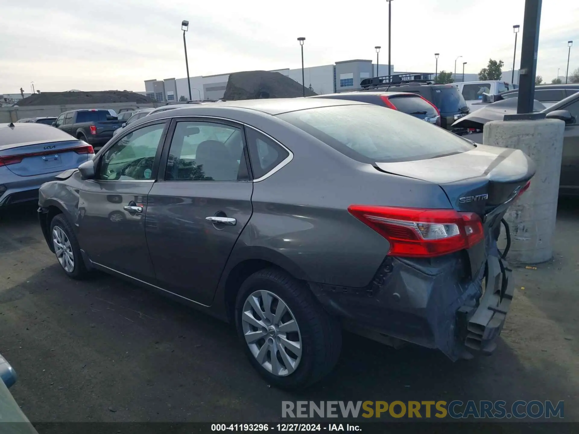 15 Фотография поврежденного автомобиля 3N1AB7AP2KY390811 NISSAN SENTRA 2019