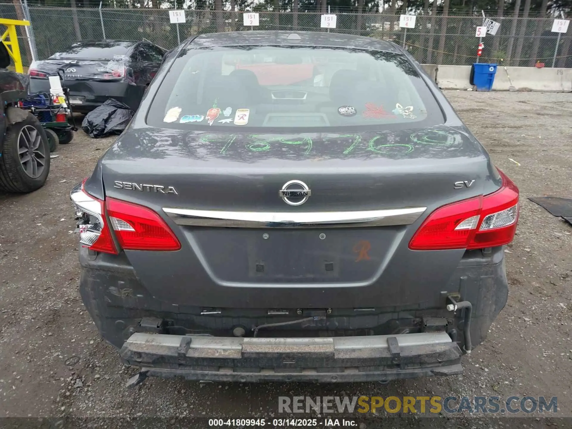 16 Photograph of a damaged car 3N1AB7AP3KL607683 NISSAN SENTRA 2019