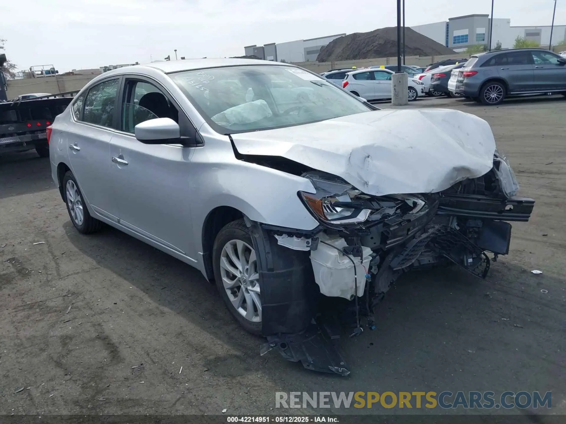 1 Фотография поврежденного автомобиля 3N1AB7AP3KY229948 NISSAN SENTRA 2019