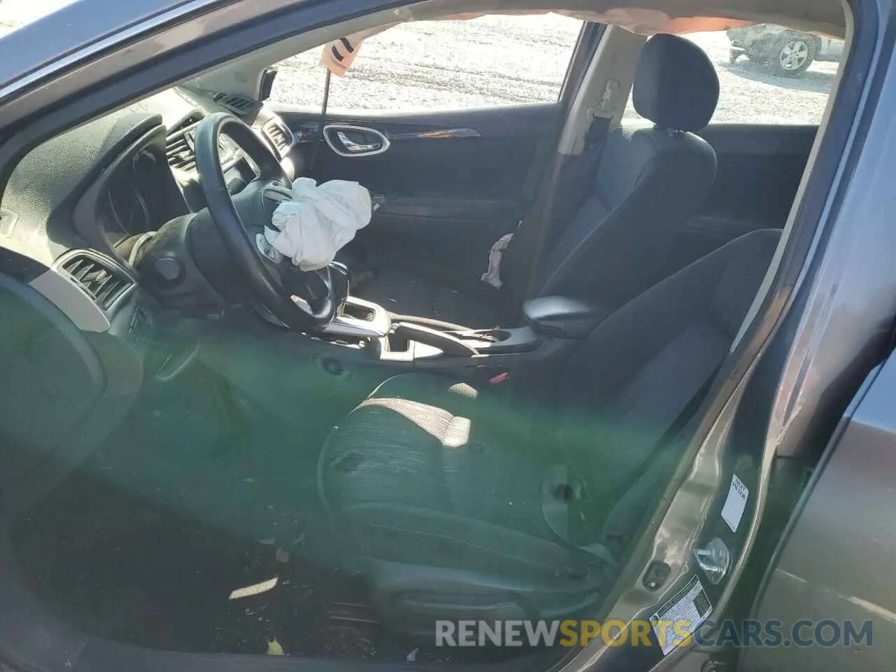 7 Photograph of a damaged car 3N1AB7AP3KY428711 NISSAN SENTRA 2019