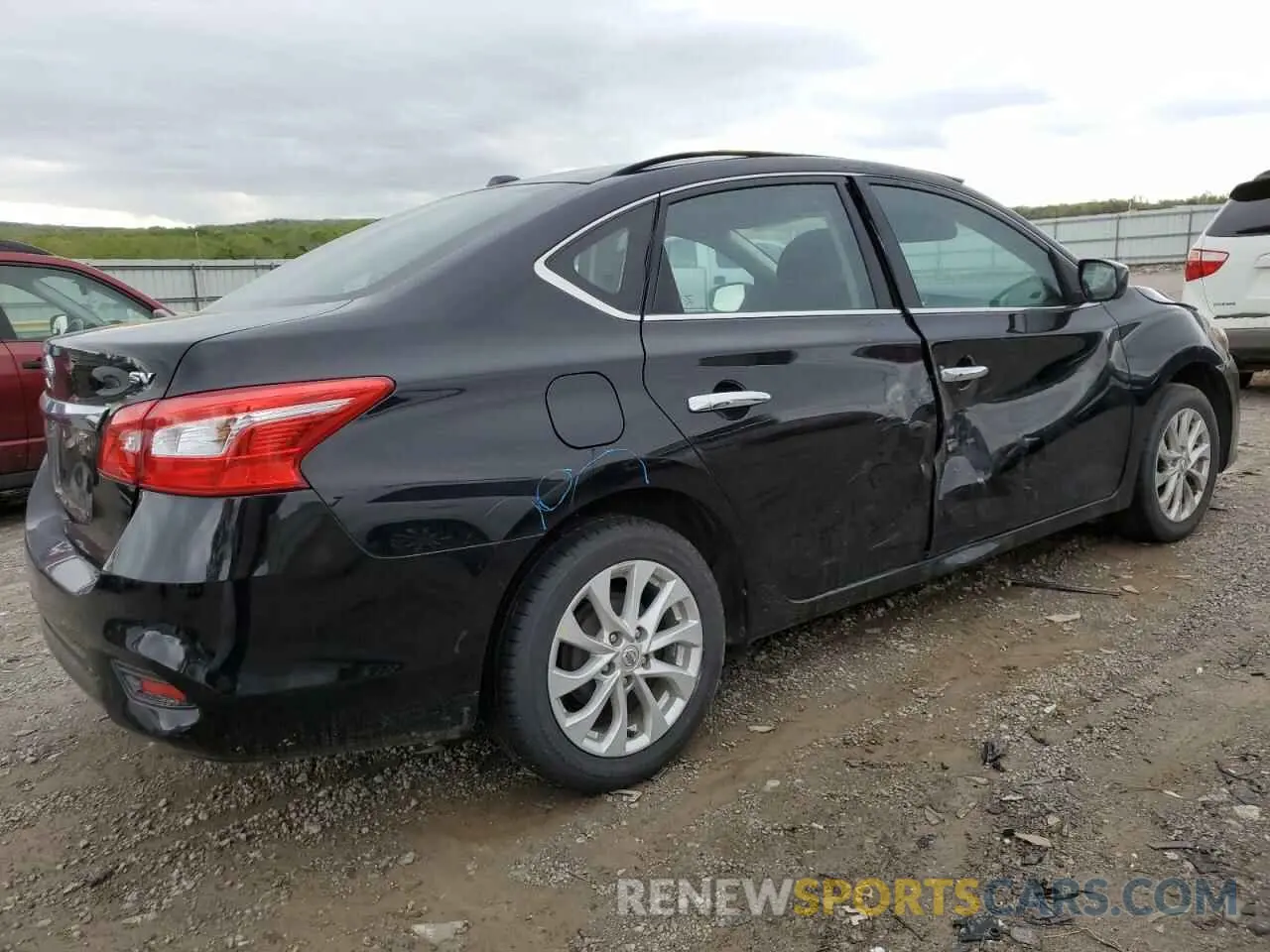 3 Photograph of a damaged car 3N1AB7AP4KL605618 NISSAN SENTRA 2019