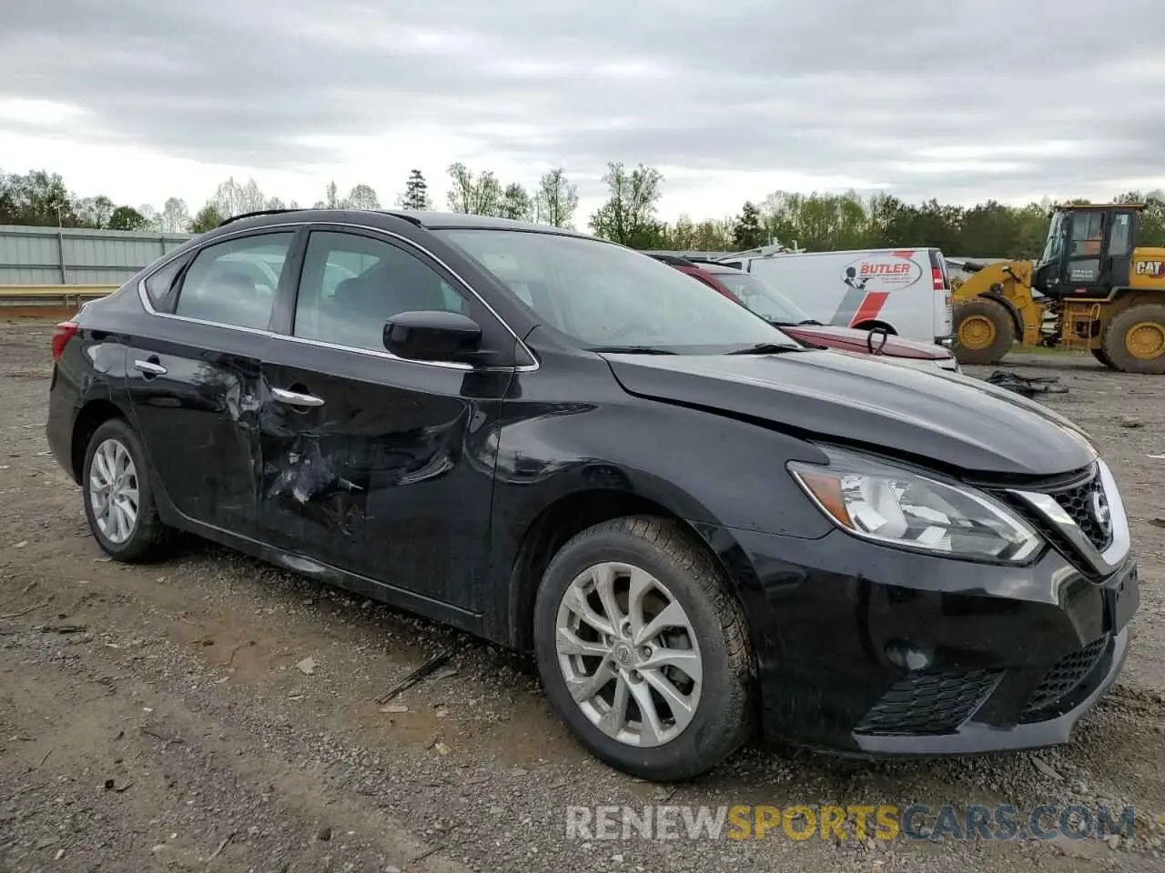 4 Photograph of a damaged car 3N1AB7AP4KL605618 NISSAN SENTRA 2019
