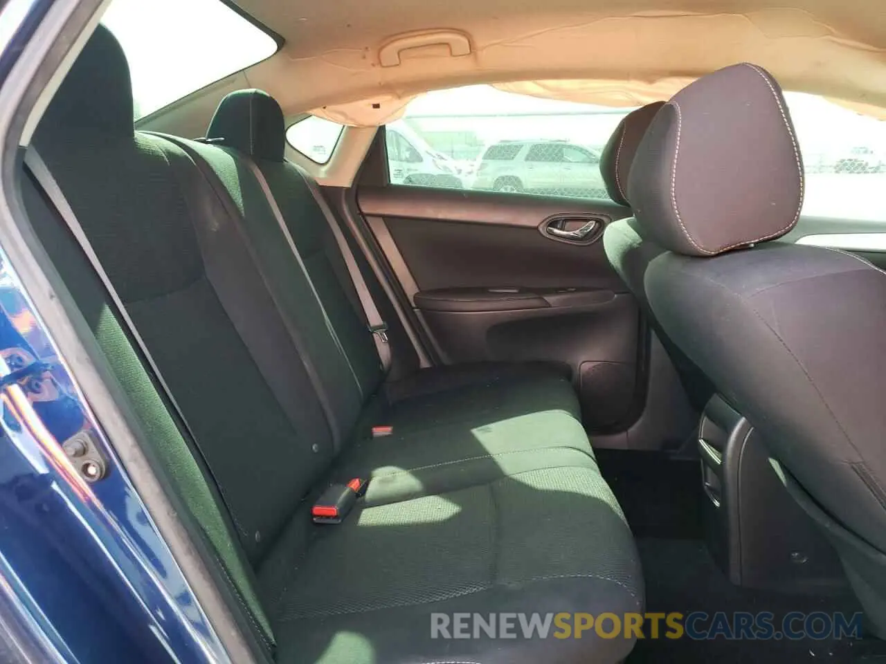 10 Photograph of a damaged car 3N1AB7AP4KY211037 NISSAN SENTRA 2019