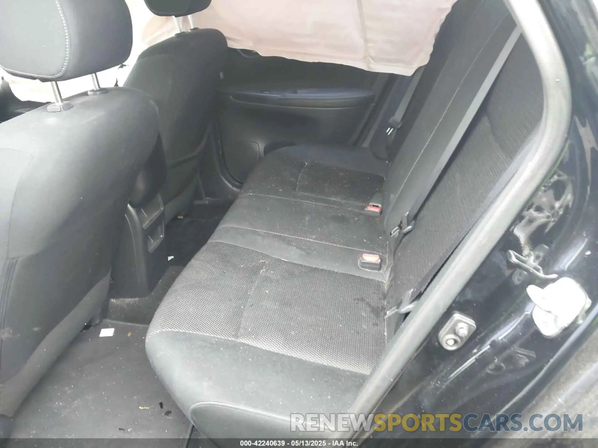 8 Photograph of a damaged car 3N1AB7AP4KY216156 NISSAN SENTRA 2019