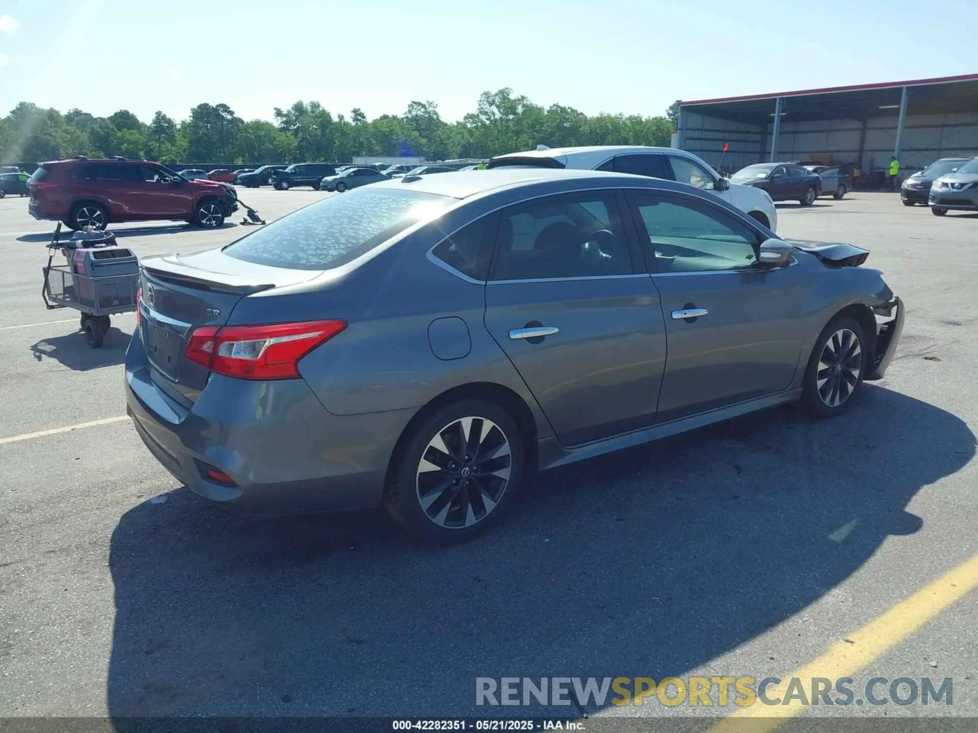 4 Фотография поврежденного автомобиля 3N1AB7AP4KY223236 NISSAN SENTRA 2019