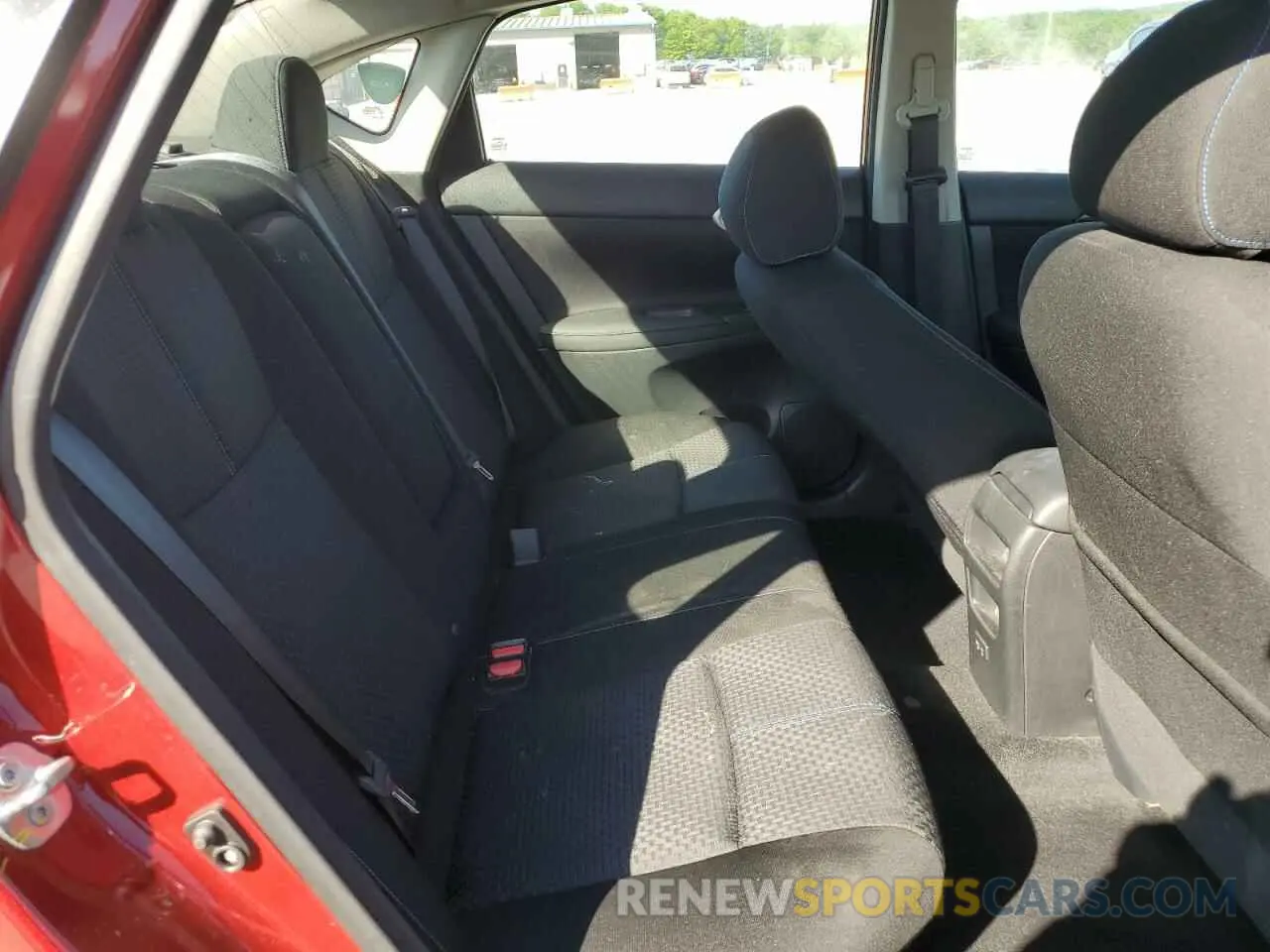 10 Photograph of a damaged car 3N1AB7AP4KY253952 NISSAN SENTRA 2019