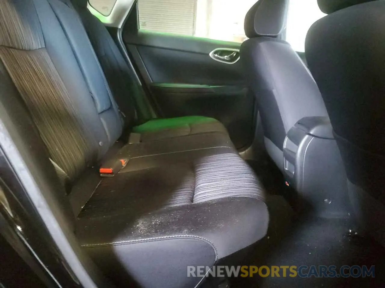 10 Photograph of a damaged car 3N1AB7AP4KY254860 NISSAN SENTRA 2019