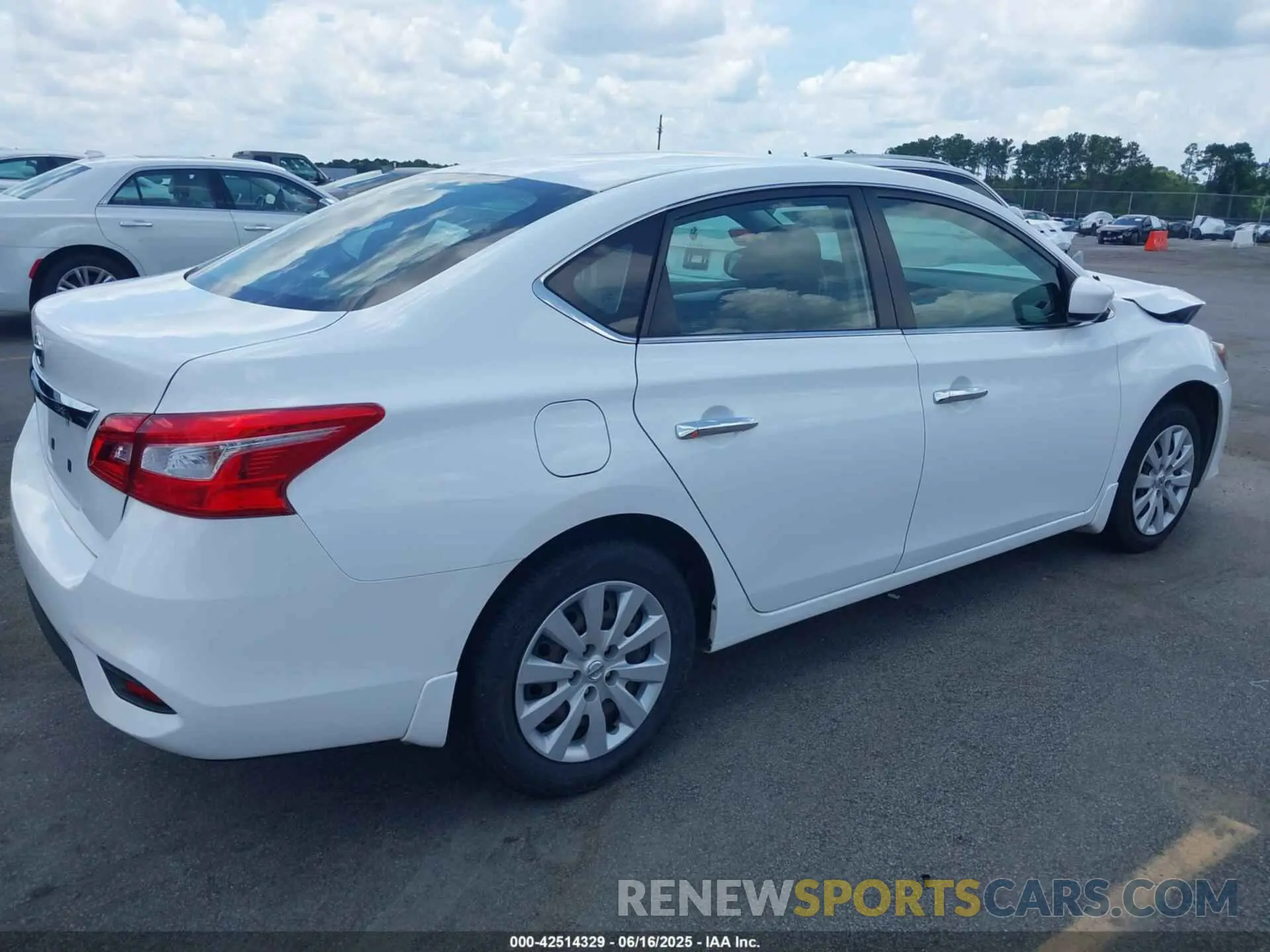 4 Photograph of a damaged car 3N1AB7AP4KY274297 NISSAN SENTRA 2019
