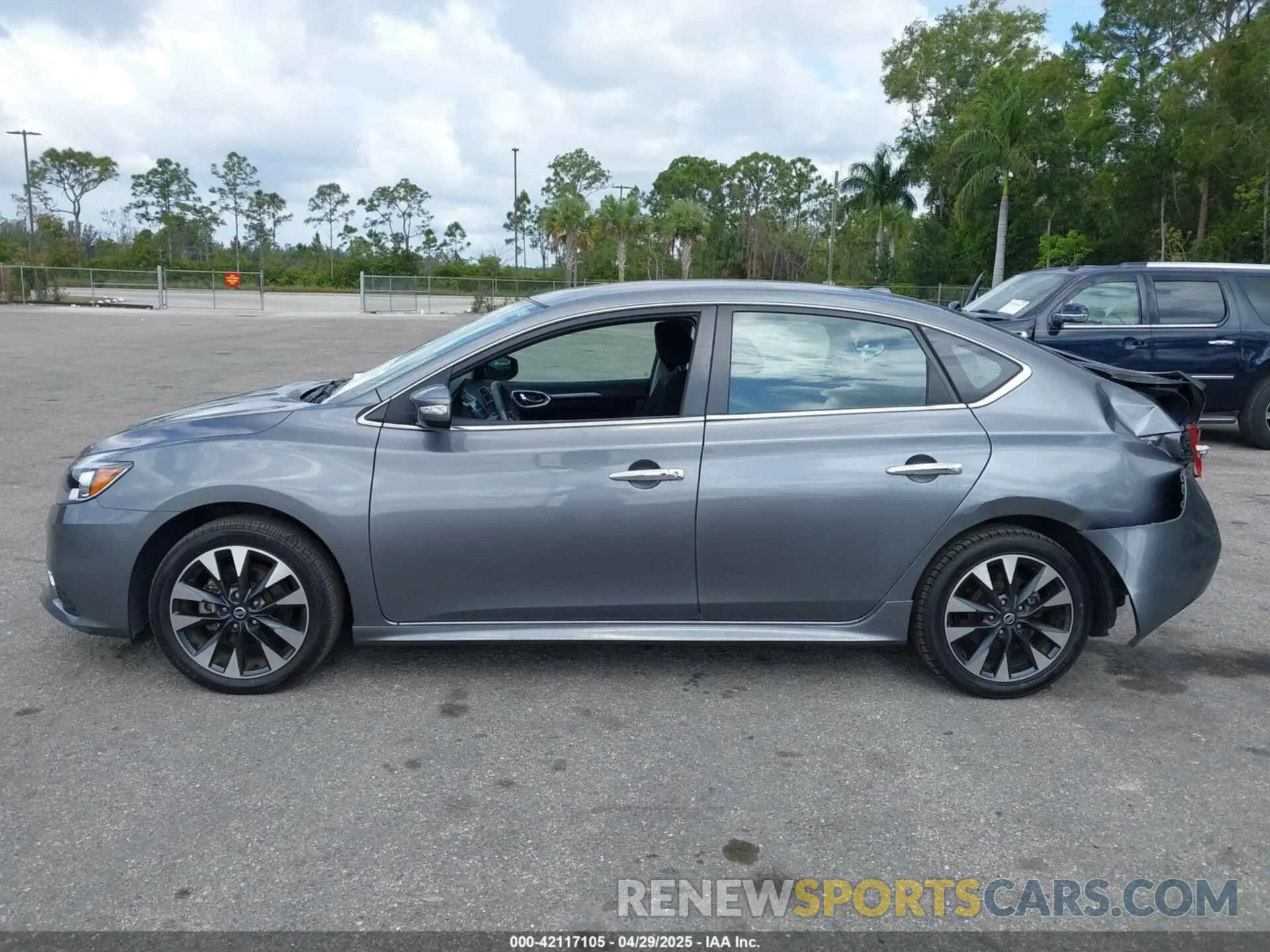 14 Photograph of a damaged car 3N1AB7AP4KY314894 NISSAN SENTRA 2019