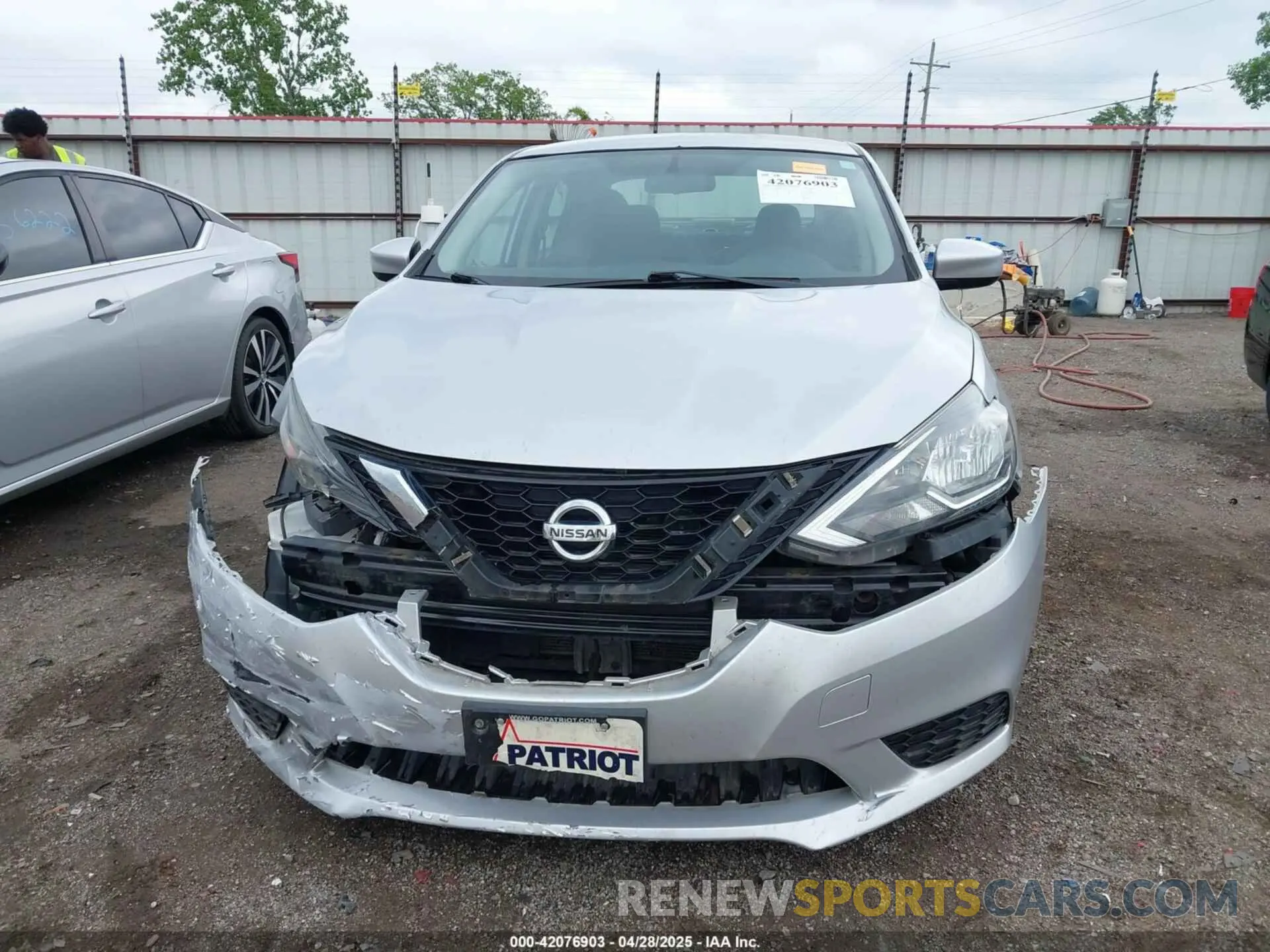 12 Фотография поврежденного автомобиля 3N1AB7AP4KY316287 NISSAN SENTRA 2019