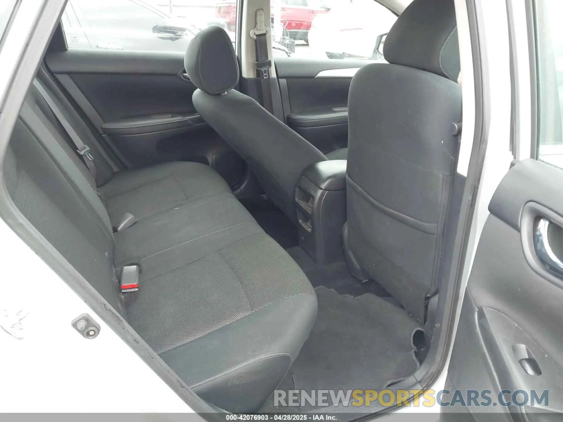 8 Фотография поврежденного автомобиля 3N1AB7AP4KY316287 NISSAN SENTRA 2019