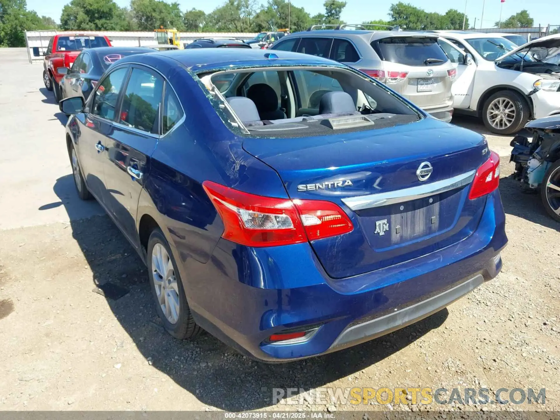 3 Фотография поврежденного автомобиля 3N1AB7AP4KY318783 NISSAN SENTRA 2019