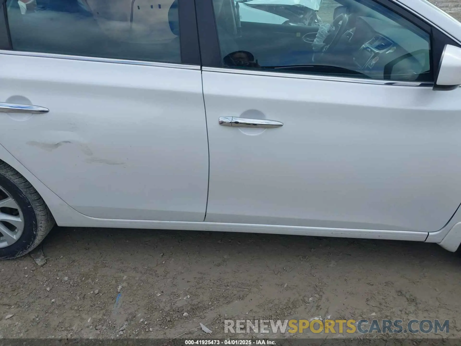 13 Photograph of a damaged car 3N1AB7AP4KY337334 NISSAN SENTRA 2019