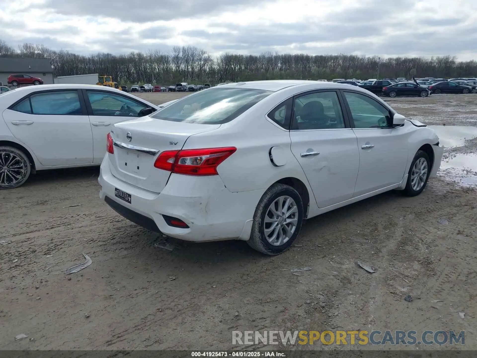 4 Photograph of a damaged car 3N1AB7AP4KY337334 NISSAN SENTRA 2019