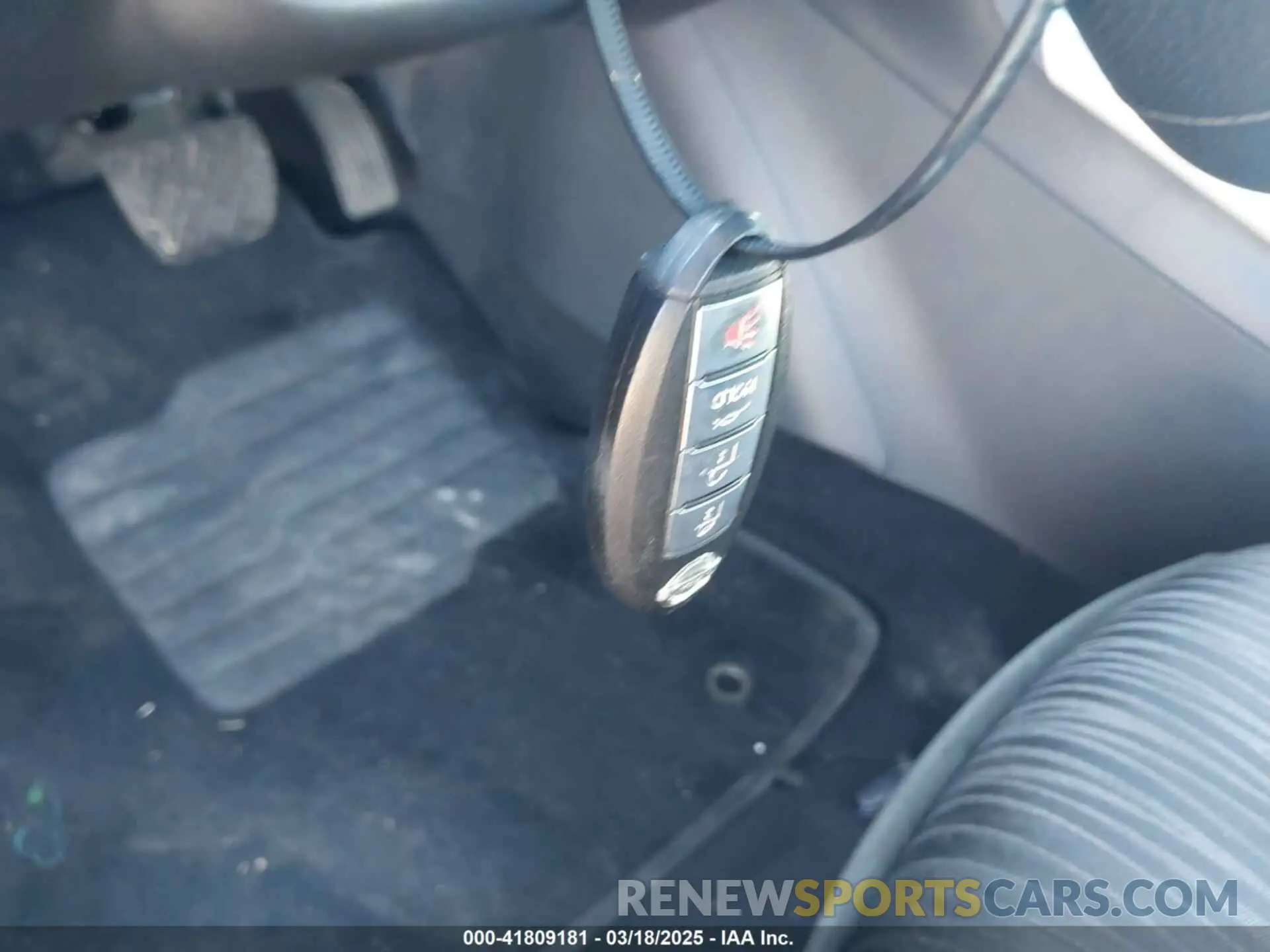 11 Photograph of a damaged car 3N1AB7AP4KY401937 NISSAN SENTRA 2019