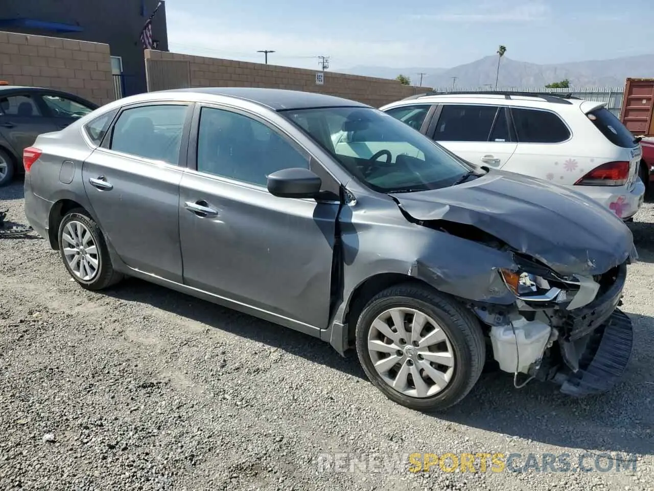 4 Фотография поврежденного автомобиля 3N1AB7AP4KY402067 NISSAN SENTRA 2019
