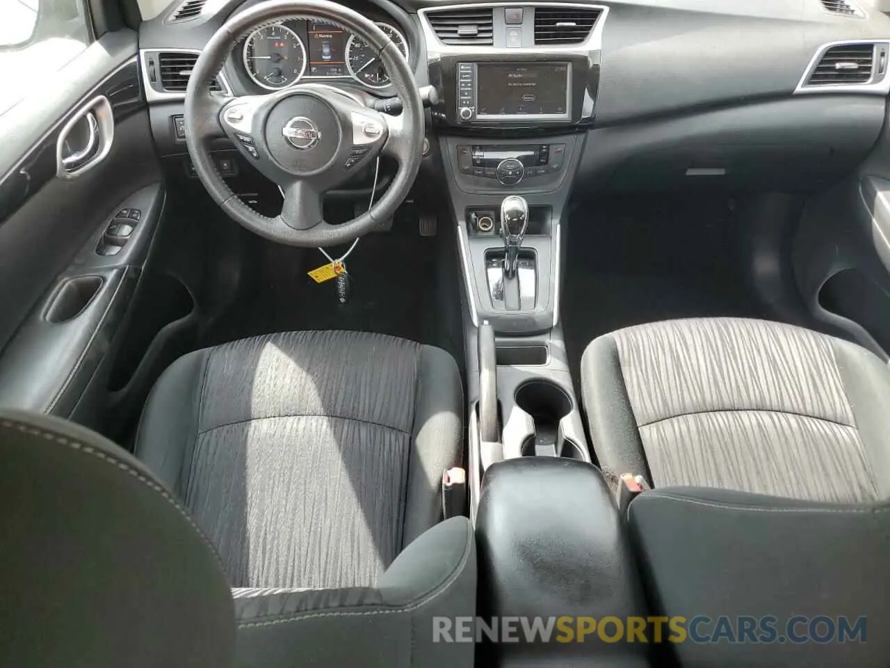 8 Фотография поврежденного автомобиля 3N1AB7AP4KY432265 NISSAN SENTRA 2019