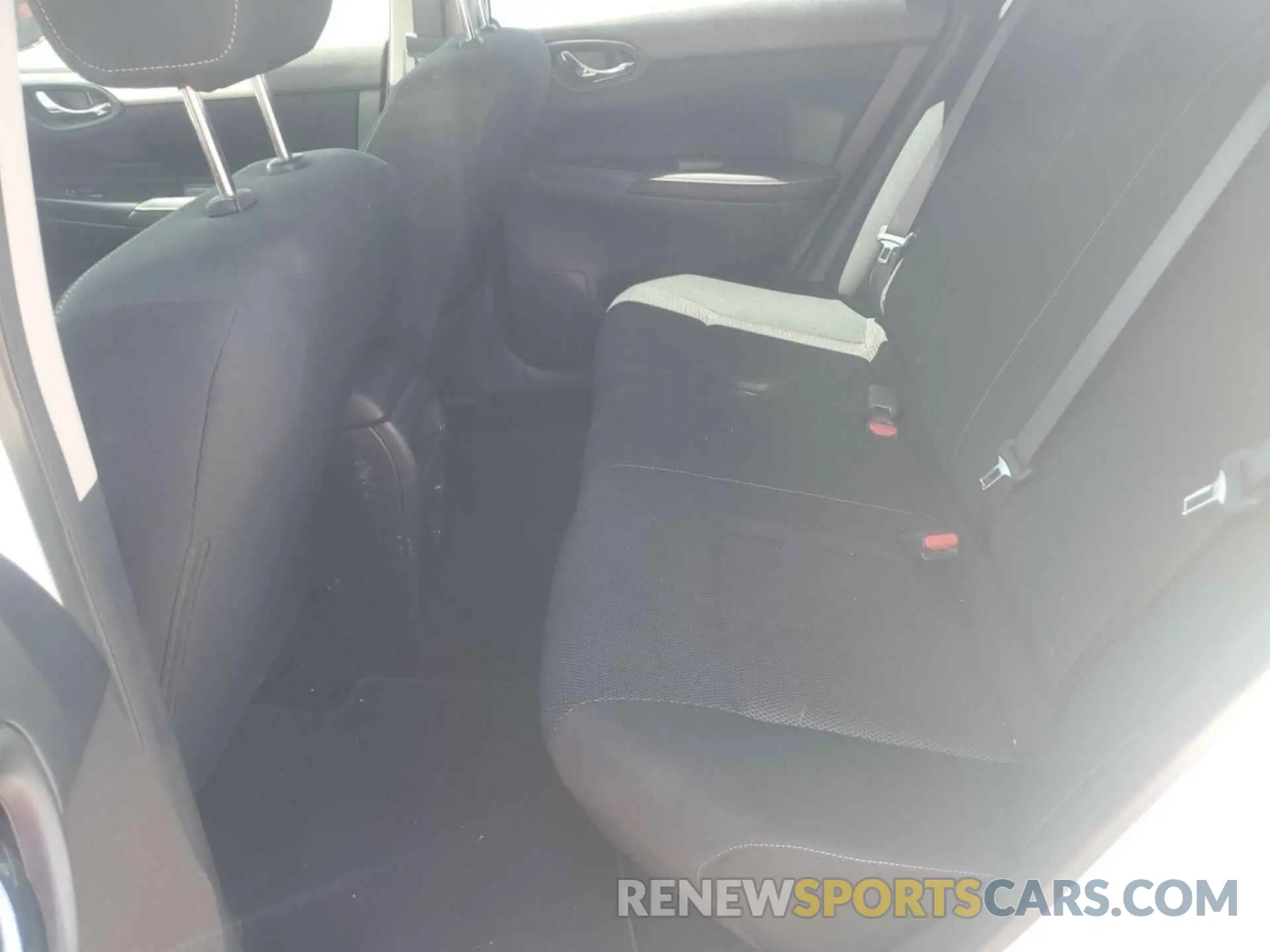 8 Фотография поврежденного автомобиля 3N1AB7AP4KY446781 NISSAN SENTRA 2019