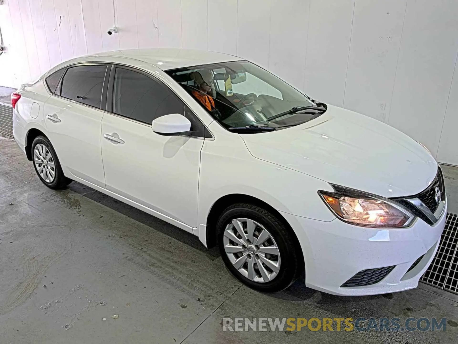 9 Фотография поврежденного автомобиля 3N1AB7AP4KY446781 NISSAN SENTRA 2019