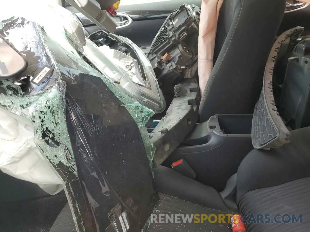 7 Photograph of a damaged car 3N1AB7AP4KY453486 NISSAN SENTRA 2019
