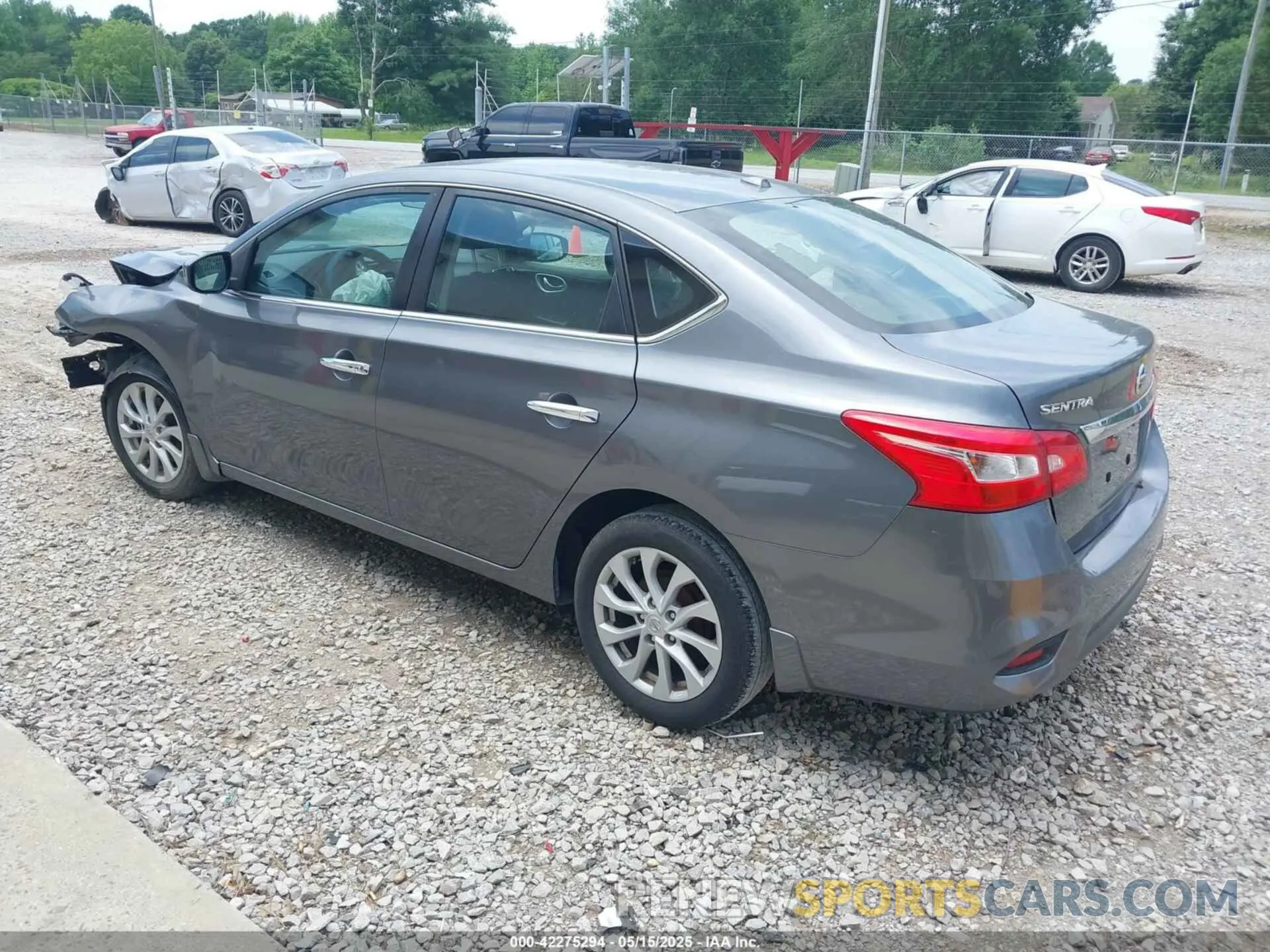 3 Фотография поврежденного автомобиля 3N1AB7AP5KL608981 NISSAN SENTRA 2019