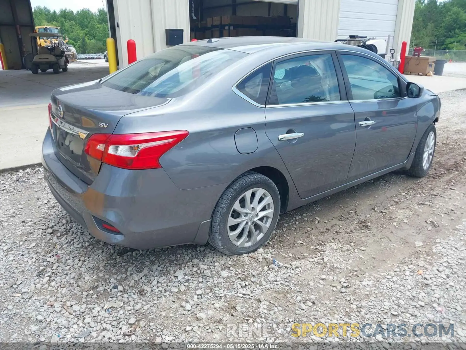 4 Фотография поврежденного автомобиля 3N1AB7AP5KL608981 NISSAN SENTRA 2019