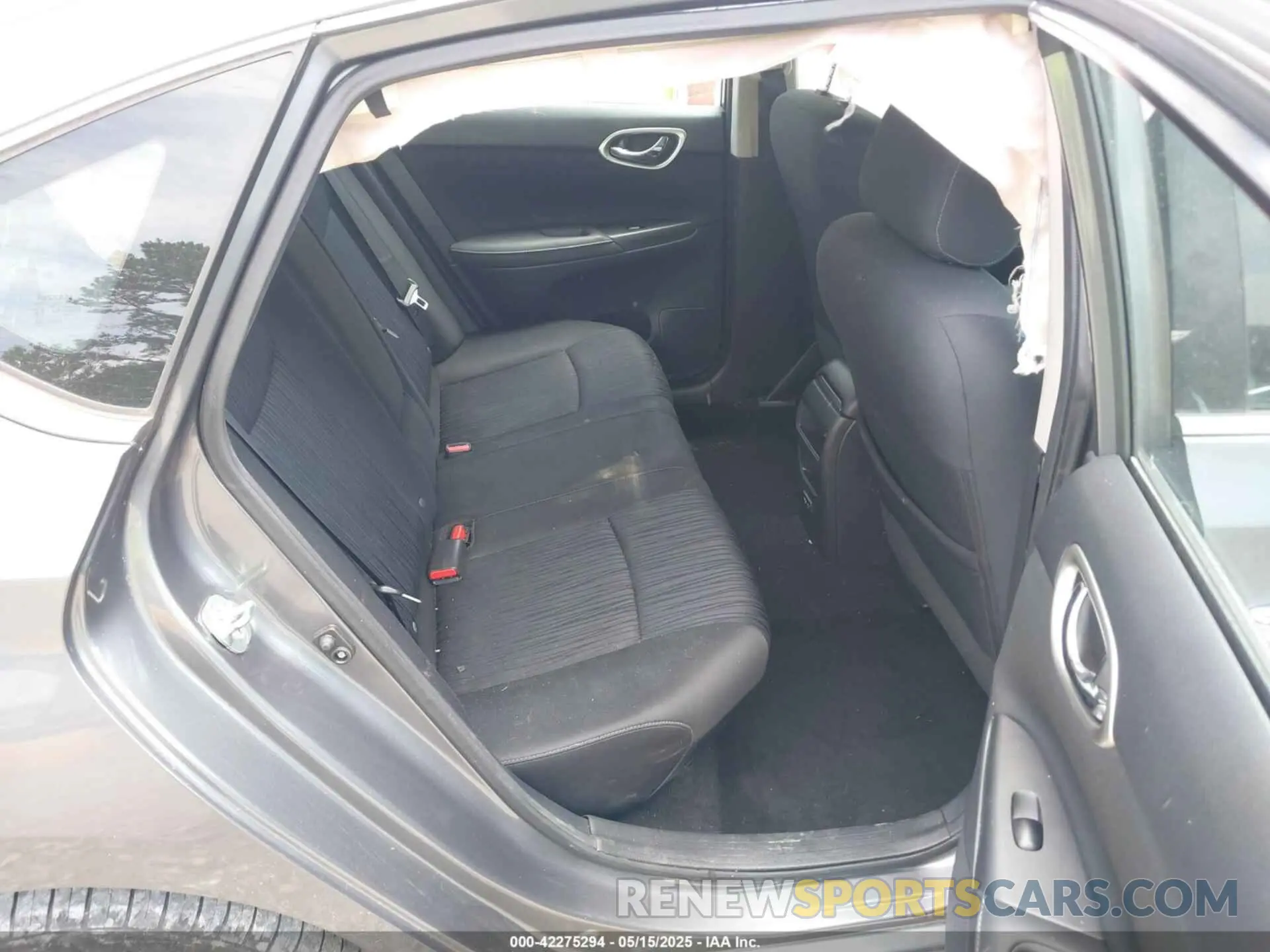 8 Фотография поврежденного автомобиля 3N1AB7AP5KL608981 NISSAN SENTRA 2019