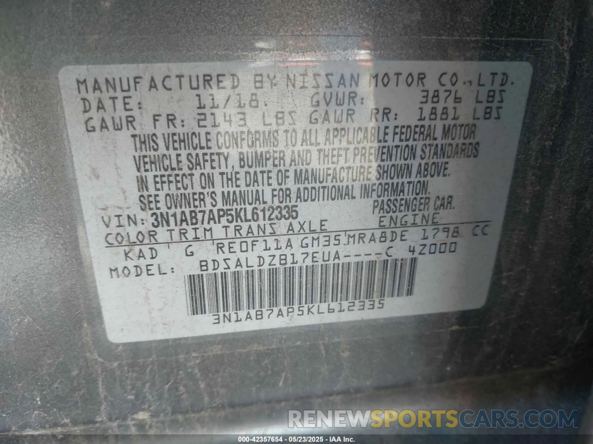 9 Photograph of a damaged car 3N1AB7AP5KL612335 NISSAN SENTRA 2019
