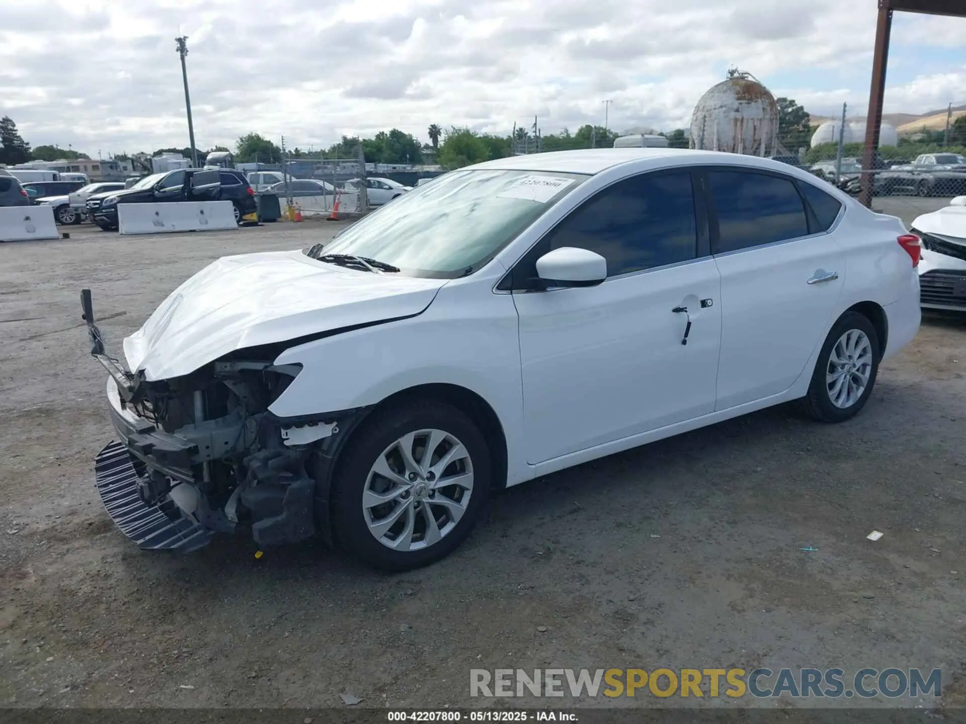 2 Photograph of a damaged car 3N1AB7AP5KL612870 NISSAN SENTRA 2019