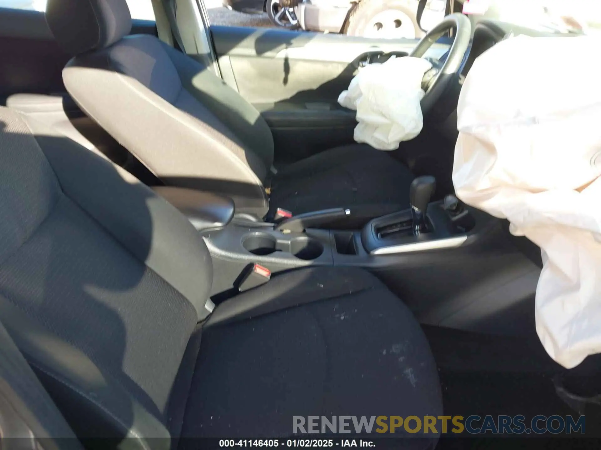 5 Photograph of a damaged car 3N1AB7AP5KY202279 NISSAN SENTRA 2019