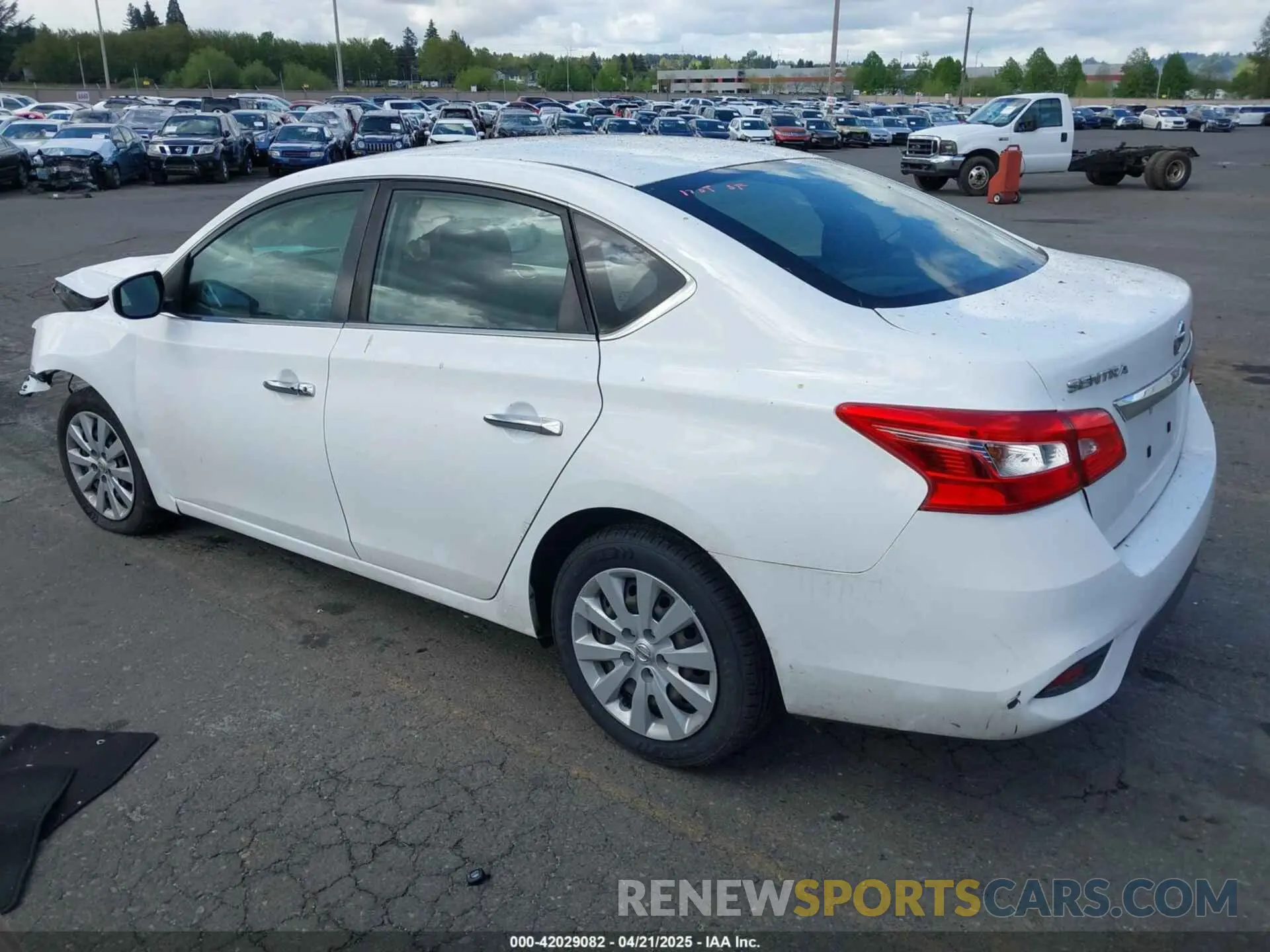 3 Photograph of a damaged car 3N1AB7AP5KY227991 NISSAN SENTRA 2019