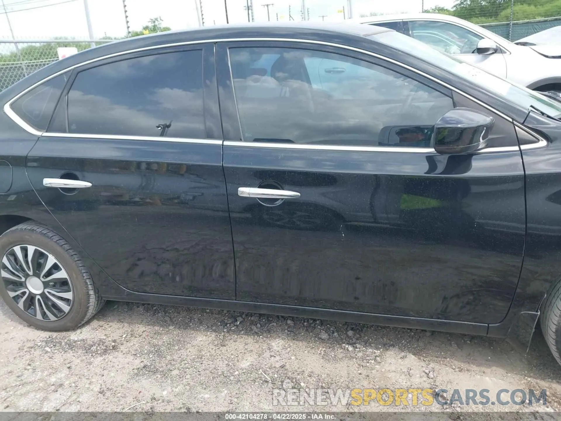 12 Photograph of a damaged car 3N1AB7AP5KY232382 NISSAN SENTRA 2019
