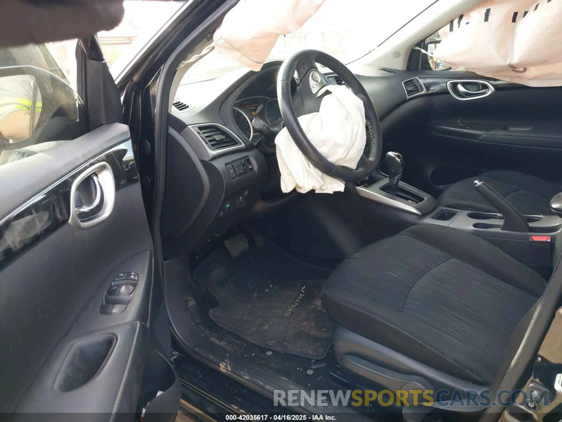 5 Фотография поврежденного автомобиля 3N1AB7AP5KY277161 NISSAN SENTRA 2019