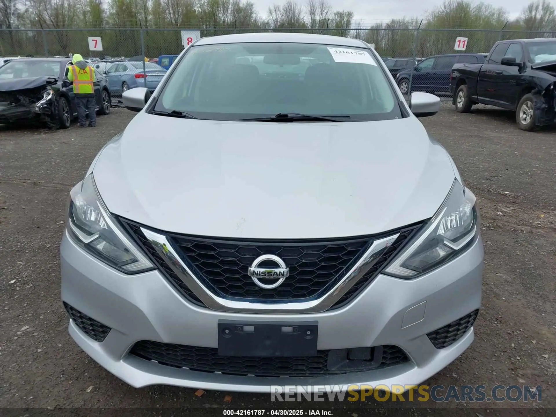 12 Photograph of a damaged car 3N1AB7AP5KY339240 NISSAN SENTRA 2019
