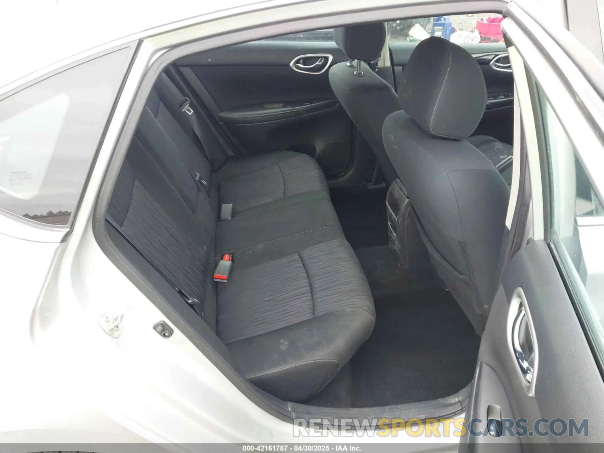 8 Photograph of a damaged car 3N1AB7AP5KY339240 NISSAN SENTRA 2019