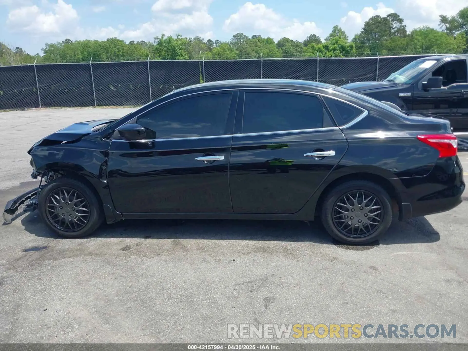 15 Фотография поврежденного автомобиля 3N1AB7AP5KY345992 NISSAN SENTRA 2019
