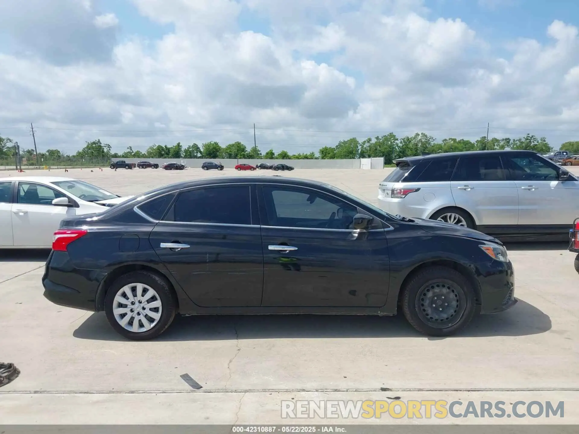 13 Фотография поврежденного автомобиля 3N1AB7AP5KY376952 NISSAN SENTRA 2019