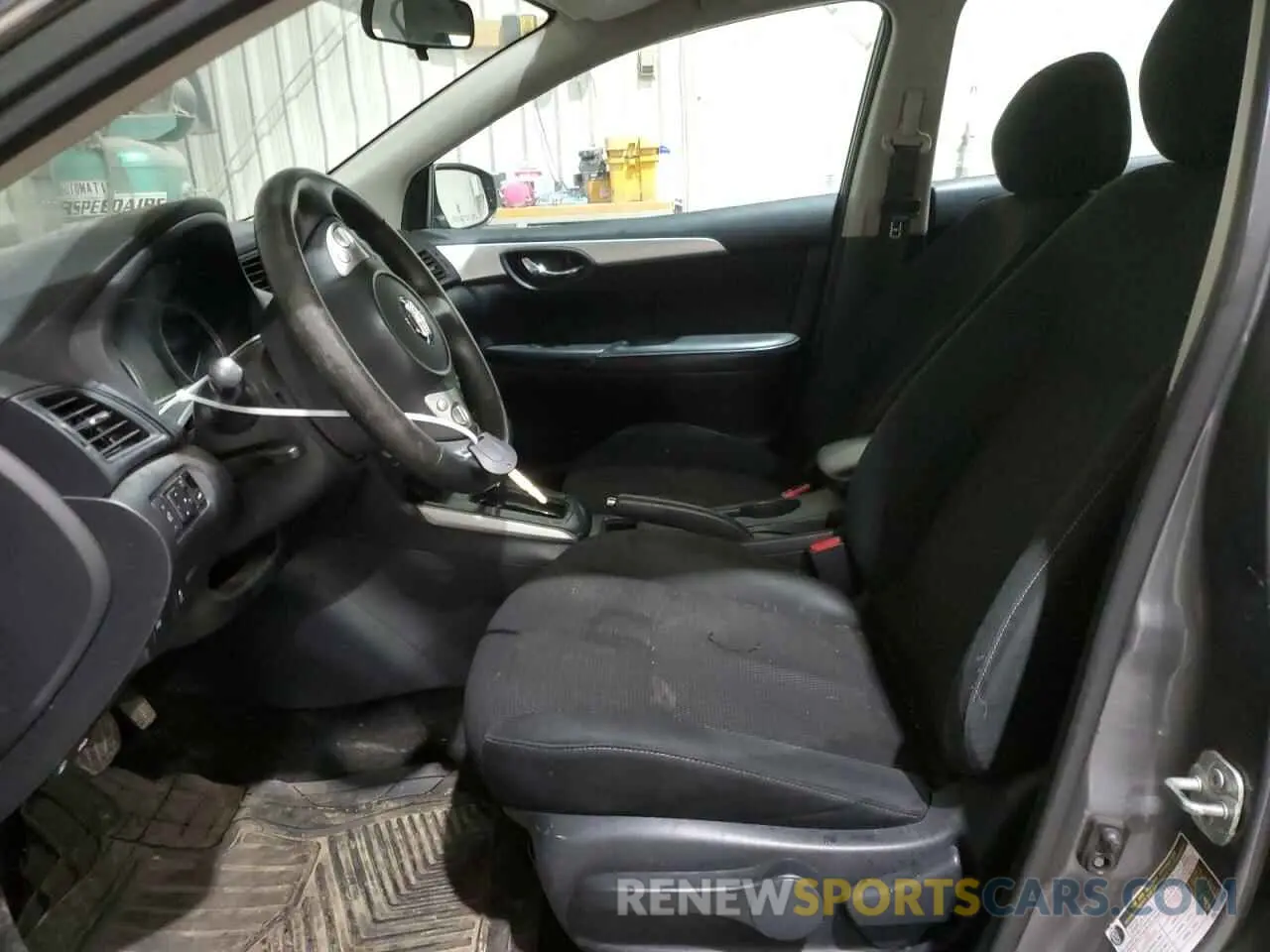 7 Photograph of a damaged car 3N1AB7AP5KY378684 NISSAN SENTRA 2019