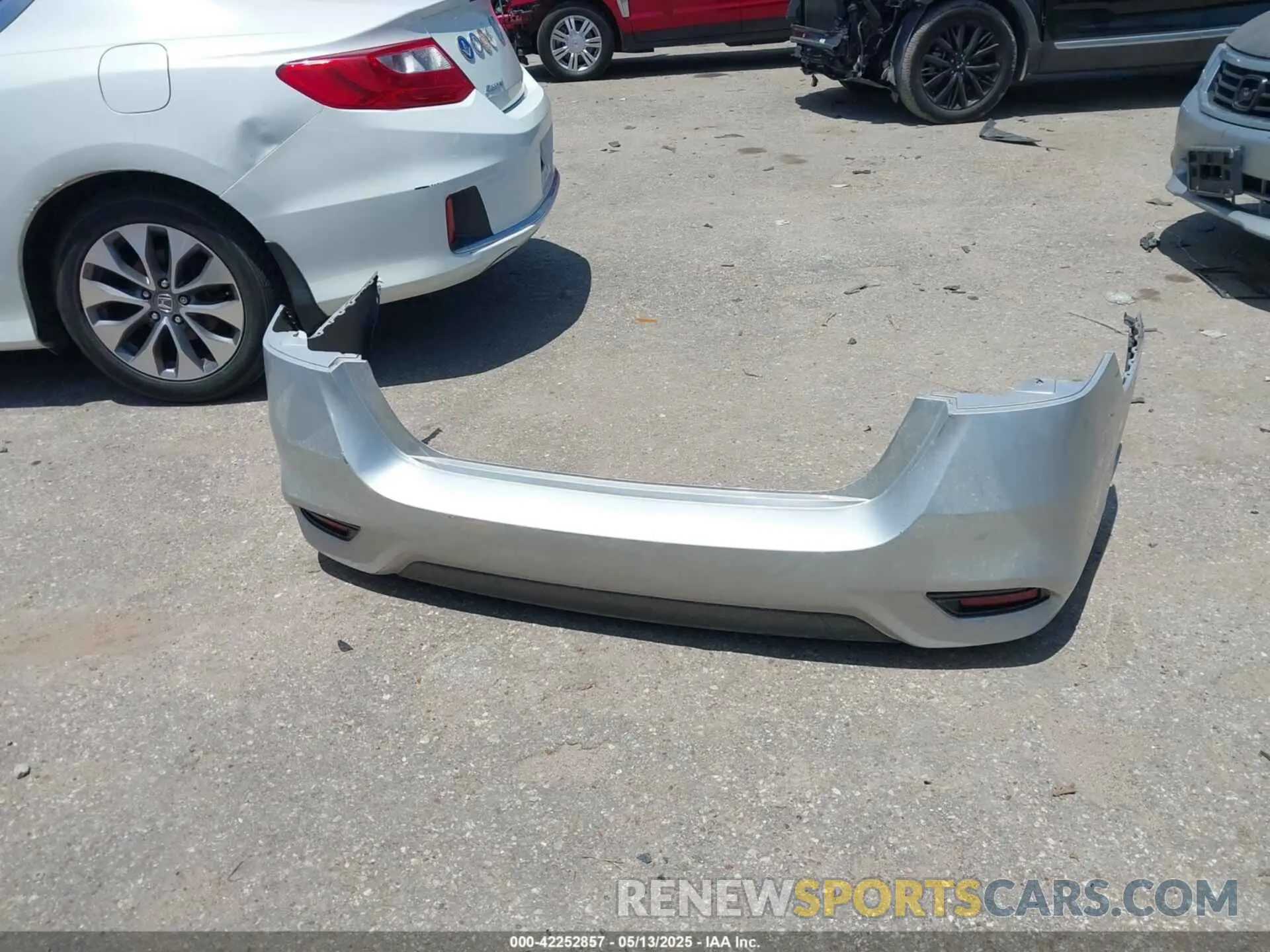 12 Photograph of a damaged car 3N1AB7AP5KY405933 NISSAN SENTRA 2019