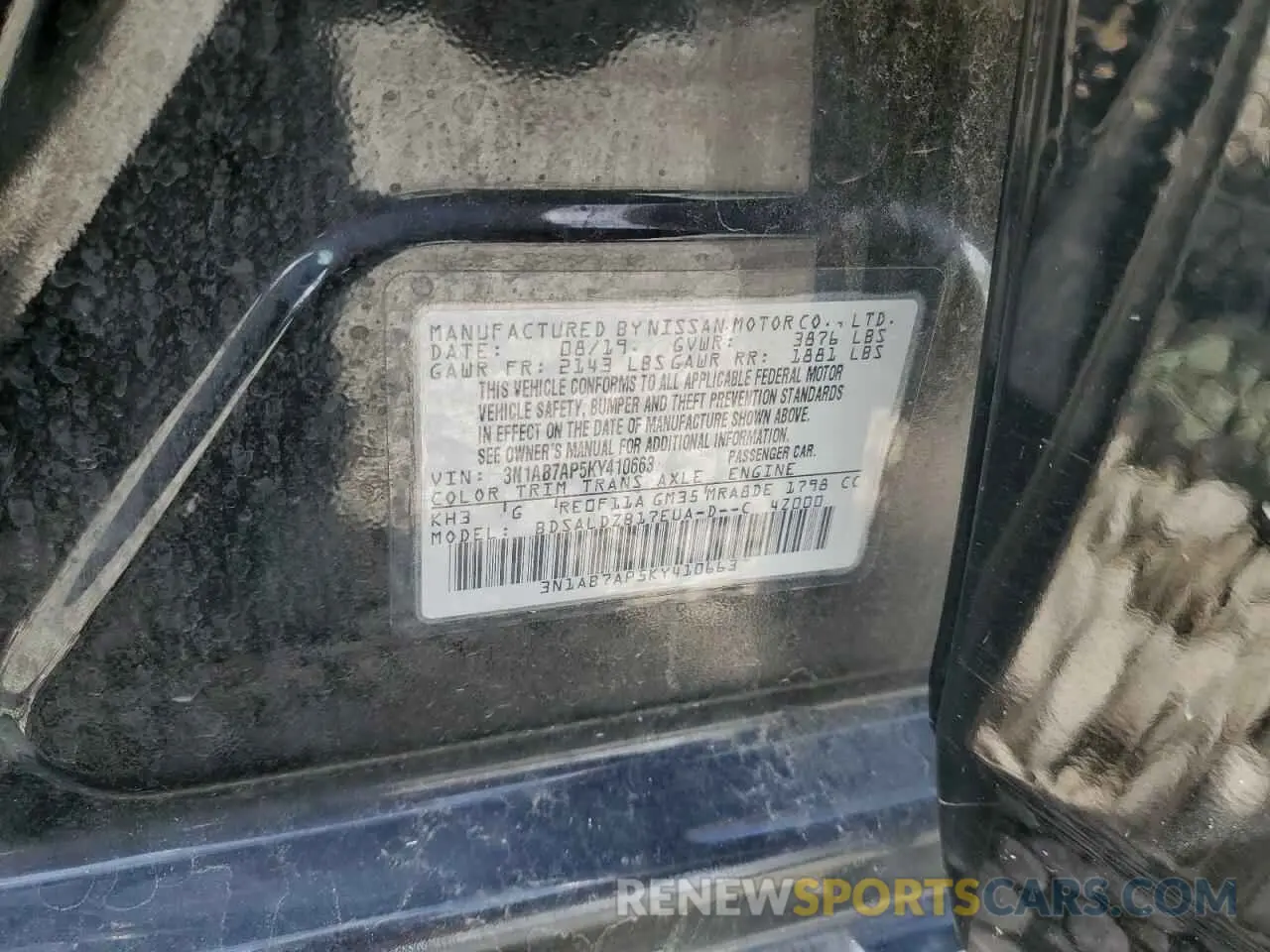 11 Photograph of a damaged car 3N1AB7AP5KY410663 NISSAN SENTRA 2019