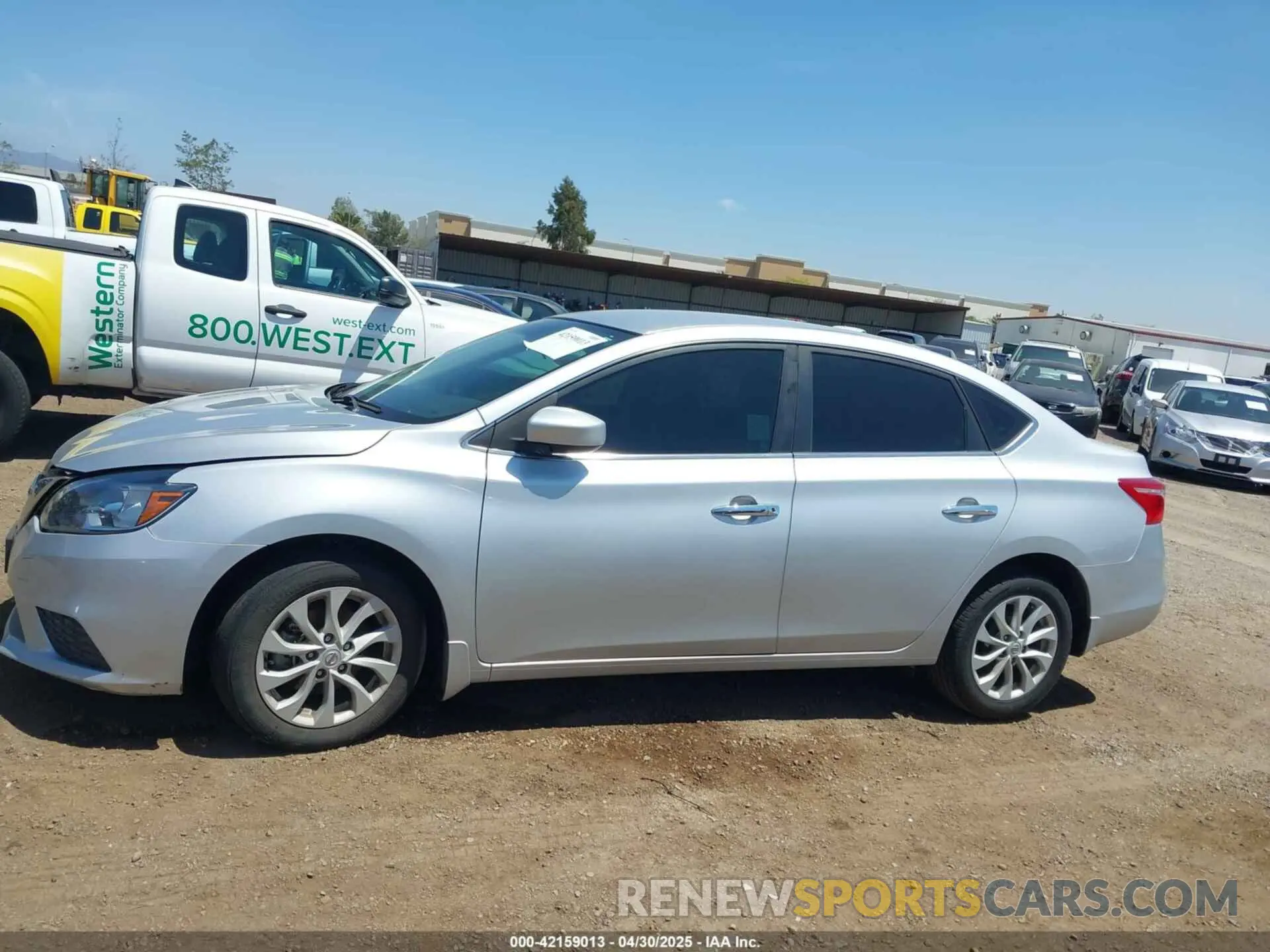 14 Photograph of a damaged car 3N1AB7AP5KY424580 NISSAN SENTRA 2019
