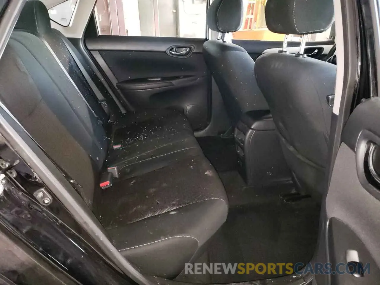 10 Photograph of a damaged car 3N1AB7AP5KY436793 NISSAN SENTRA 2019